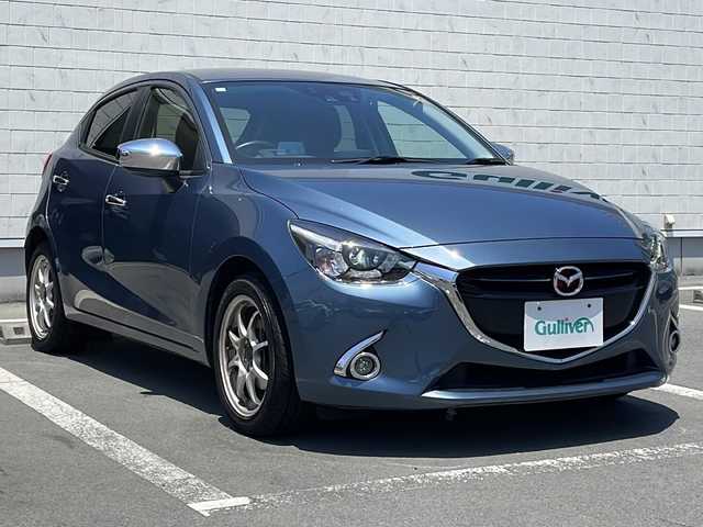 マツダ デミオ XD ブラックレザーリミテッド 静岡県 2016(平28)年 5.1万km ブルーリフレックスマイカ マツダコネクトナビ/地デジTV/純正CD/DVD/Bluetooth/バックカメラ/オートエグゼ/　 センターフロアーバー/VOLKレーシング/　 16インチAW/ブラックレザーシート/ブラインドスポットモニター/クルーズコントロール/レーンキープアシスト/ヘッドアップディスプレイ/シートヒーター/スマートキー/LEDヘッドライト