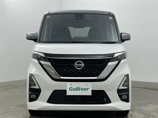 日産 ルークス HWS X プロパイロットED 岡山県 2020(令2)年 2.4万km チタニウムグレーM/シルキーホワイト インテリジェントモビリティ	(進入禁止、はみ出し通行禁止、最高速度、一時停止)/・インテリジェントエマージェンシーブレーキ	/・ハイビームアシスト	/・踏み間違い衝突防止アシスト	/・車線逸脱警報機能	/・車線逸脱防止支援システム	/・前方衝突予測警報	/・ふらつき警報	/・先行車発進お知らせ機能	/・標識認識機能	/(進入禁止、最高速度、一時停止)	/・SOSコール	/純正9インチナビ/【ナビ/フルセグ/Bluetooth/DVD】/プロパイロット/アラウンドビューモニター/LEDヘッドライト（AUTO機能付き）	/ビルトインETC	/横滑り防止装置	/純正ドライブレコーダー（前）	/純正14インチアルミ	/コーナーセンサー（前後）	/純正フロアマット	/ステアリングスイッチ/オートブレーキホールド/ISOFIX/リアサーキュレーター/後席サンシェイド/ステアリングスイッチ/チルトステアリング/シートリフター/シートバックテーブル/ウィンカーミラー/ドアバイザー		/プッシュスタート		/ナビ取扱説明書