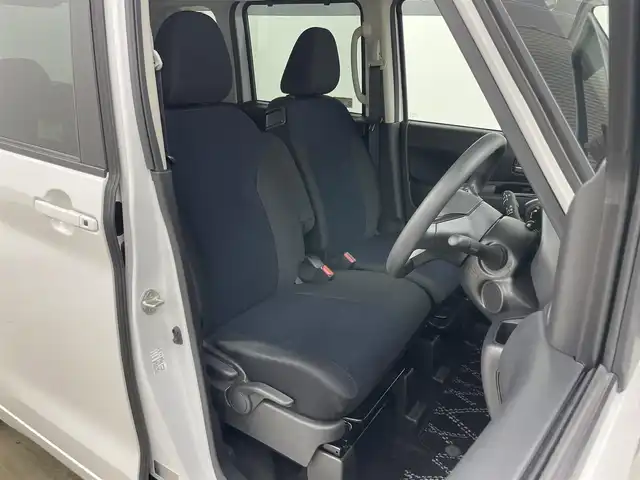 日産 ルークス HWS X プロパイロットED 岡山県 2020(令2)年 2.4万km チタニウムグレーM/シルキーホワイト インテリジェントモビリティ	(進入禁止、はみ出し通行禁止、最高速度、一時停止)/・インテリジェントエマージェンシーブレーキ	/・ハイビームアシスト	/・踏み間違い衝突防止アシスト	/・車線逸脱警報機能	/・車線逸脱防止支援システム	/・前方衝突予測警報	/・ふらつき警報	/・先行車発進お知らせ機能	/・標識認識機能	/(進入禁止、最高速度、一時停止)	/・SOSコール	/純正9インチナビ/【ナビ/フルセグ/Bluetooth/DVD】/プロパイロット/アラウンドビューモニター/LEDヘッドライト（AUTO機能付き）	/ビルトインETC	/横滑り防止装置	/純正ドライブレコーダー（前）	/純正14インチアルミ	/コーナーセンサー（前後）	/純正フロアマット	/ステアリングスイッチ/オートブレーキホールド/ISOFIX/リアサーキュレーター/後席サンシェイド/ステアリングスイッチ/チルトステアリング/シートリフター/シートバックテーブル/ウィンカーミラー/ドアバイザー		/プッシュスタート		/ナビ取扱説明書