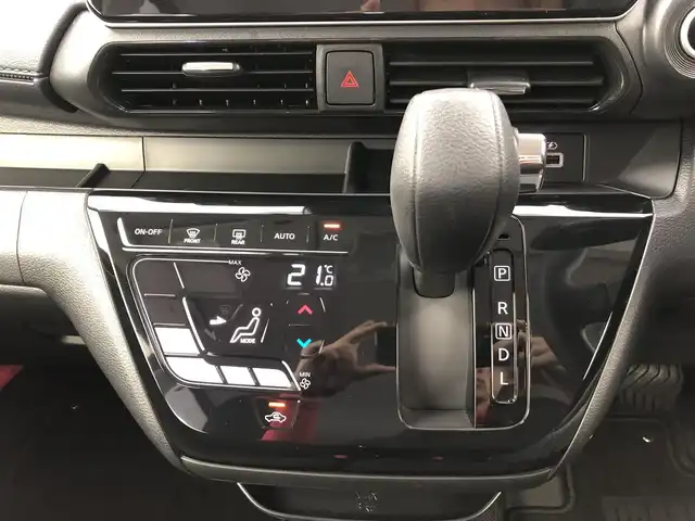 日産 デイズ ハイウェイスターX 愛知県 2024(令6)年 0.3万km ブラック ナビ　/全方位カメラ　/ＨＤＭＩ　/ドラレコ　/ＥＴＣ　/前後ソナー　/ＬＥＤライト　/フォグ　/ＢＴ　/フルセグＴＶ　/スマートキー　/アルミホイール　/フロアマット　/プッシュスタート　/スペアキー　/取説