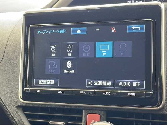 トヨタ ヴォクシー ZS 煌 沖縄県 2018(平30)年 4.5万km ボルドーマイカメタリック 純正９型ナビ　【NSZT-Y66T】/　(フルセグＴＶ　DVD　Ｂｌｕｅｔｏｏｔｈ)/バックカメラ　/ＥＴＣ/ドライブレコーダー　/ステアリングスイッチ/トヨタセーフティセンス　/・衝突被害軽減ブレーキ (プリクラッシュセーフティ)																									/・ハンドル操作サポート (レーントレーシングアシスト)																																																	/・車線はみ出しアラート (レーンディパーチャーアラート)																									/・自動ハイビーム (オートマチックハイビーム)	/クルーズコントロール																								/両側パワースライドドア　/ＬＥＤヘッドライト　/プッシュスタート　/スマートキー/純正フロアマット/純正16インチアルミホイール