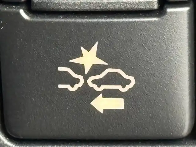 トヨタ ヴォクシー ZS 煌 福岡県 2018(平30)年 4.5万km ボルドーマイカメタリック 純正ナビ／フルセグＴＶ／ＢＴ　/両側パワースライドドア　/ＥＴＣ　/ドライブレコーダー　/バックカメラ　/クルーズコントロール　/衝突軽減被害システム　/レーンキープ　/横滑り防止装置　/アイドリングストップ　/オートマチックハイビーム　/純正16インチAW　/LED　