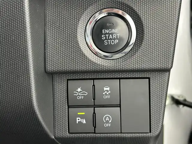 ダイハツ タフト G ターボ クロムベンチャー 福井県 2021(令3)年 3.6万km シャイニングホワイトパール ガラスルーフ/純正7インチSDナビ　型式：NMZK-W71D/(BT/CD/DVD/SD/USB/フルセグTV)/バックカメラ/前席シートヒーター/ドライブレコーダー（FR）/プッシュスタート/スマートキー×2/電動パーキングブレーキ/アイドリングストップ/横滑り防止/ステアリングスイッチ/LEDヘッドライト/LEDフォグライト/純正15インチAW/純正フロアマット/純正ドアバイザー/スマートアシストIII/・衝突回避支援ブレーキ機能/・車線逸脱警報機能/・コーナーセンサー/・全車速追従機能付ＡＣＣ