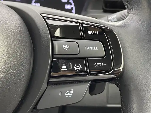 ホンダ ヴェゼル ハイブリッド e:HEV Z 宮城県 2021(令3)年 3.7万km プラチナホワイトパール 純正９型コネクトナビ　/パワーバックドア　/アダプティブクルーズコントロール　/衝突軽減ブレーキ　/路外逸脱抑制　/誤発信抑制/パーキングセンサー　/ＥＴＣ２．０　/ワイヤレス充電　/スマートフォン連携　/フルセグTV/Bluetoothオーディオ/シートヒーター　/前後ドライブレコーダー　/純正18インチAW/LEDヘッドライト/禁煙車