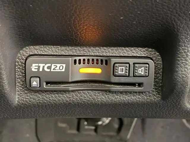 ホンダ ヴェゼル ハイブリッド e:HEV Z 宮城県 2021(令3)年 3.7万km プラチナホワイトパール 純正９型コネクトナビ　/パワーバックドア　/アダプティブクルーズコントロール　/衝突軽減ブレーキ　/路外逸脱抑制　/誤発信抑制/パーキングセンサー　/ＥＴＣ２．０　/ワイヤレス充電　/スマートフォン連携　/フルセグTV/Bluetoothオーディオ/シートヒーター　/前後ドライブレコーダー　/純正18インチAW/LEDヘッドライト/禁煙車