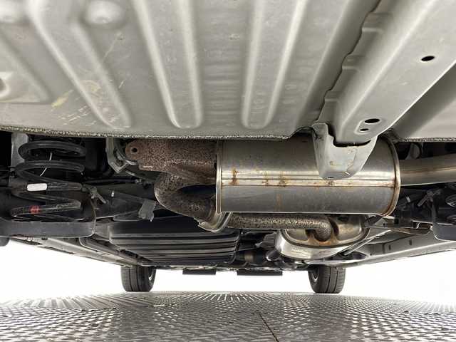 トヨタ ノア Si 新潟県 2018(平30)年 0.9万km ホワイトパールクリスタルシャイン プリクラッシュセーフティ/純正ナビ/　CD/BT/フルセグ/バックカメラ/左側パワースライドドア/クルーズコントロール/LEDオートライト/純正16インチアルミホイール/ステアリングリモコン/アイドリングストップ/電格ミラー/ウィンカーミラー/フォグランプ/スマートキー