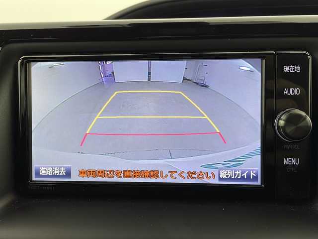 トヨタ ノア Si 新潟県 2018(平30)年 0.9万km ホワイトパールクリスタルシャイン プリクラッシュセーフティ/純正ナビ/　CD/BT/フルセグ/バックカメラ/左側パワースライドドア/クルーズコントロール/LEDオートライト/純正16インチアルミホイール/ステアリングリモコン/アイドリングストップ/電格ミラー/ウィンカーミラー/フォグランプ/スマートキー