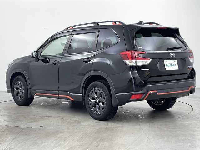 スバル フォレスター X－ブレイク 道央・札幌 2018(平30)年 7.3万km クリスタルブラックシリカ ・4WD/・寒冷地仕様/・純正ナビ（CD DVD BT USB フルセグ）/・アイサイトVer3/・DIATONEサウンド/・バックカメラ/・サイドカメラ/・レーダークルーズコントロール/・全席シートヒーター/・ハーフレザーシート/・プッシュスタート/・パドルシフト/・ビルトインETC/・ステアリングヒーター/・BSM/・スマートキー/・LEDヘッドライト/・LEDフォグ/・スペアキー/・デジタルインナーミラー/・D/Nメモリーシート/・パワーシート