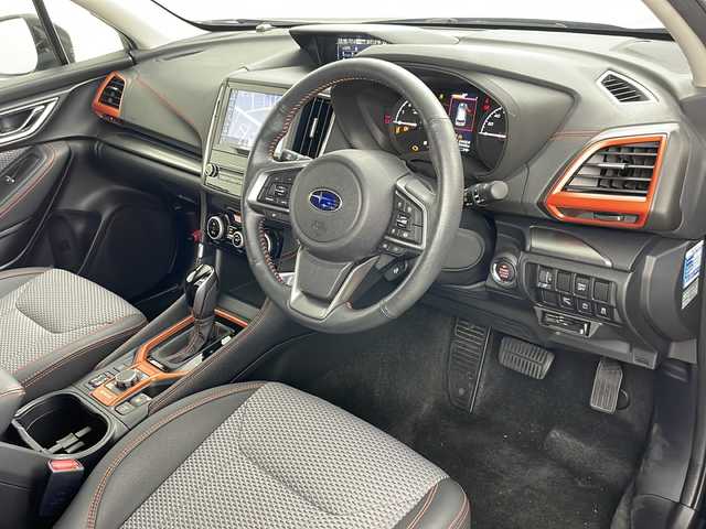 スバル フォレスター X－ブレイク 道央・札幌 2018(平30)年 7.3万km クリスタルブラックシリカ ・4WD/・寒冷地仕様/・純正ナビ（CD DVD BT USB フルセグ）/・アイサイトVer3/・DIATONEサウンド/・バックカメラ/・サイドカメラ/・レーダークルーズコントロール/・全席シートヒーター/・ハーフレザーシート/・プッシュスタート/・パドルシフト/・ビルトインETC/・ステアリングヒーター/・BSM/・スマートキー/・LEDヘッドライト/・LEDフォグ/・スペアキー/・デジタルインナーミラー/・D/Nメモリーシート/・パワーシート