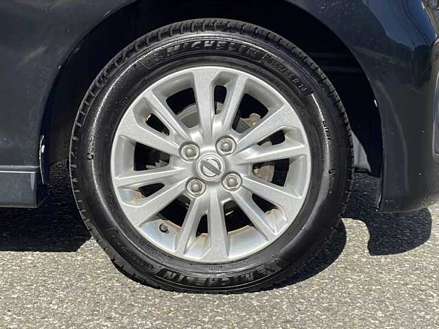 日産 デイズ ハイウェイスターX 福井県 2013(平25)年 5.2万km ブラック 登録時走行距離51320km/ワンオーナー/純正メモリナビゲーション/（CD再生可能）/フルセグテレビ/バックカメラ/純正14インチアルミホイール/シートヒーター/HIDヘッドライト/フォグランプ/オートリトラミラー/ETC/アイドリングストップ/スマートキー/プッシュスタート/保証書/取扱説明書