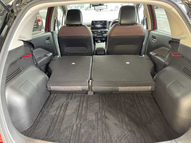 日産 オーラ G 愛知県 2023(令5)年 1.4万km ガーネットレッド/スーパーブラック 2トーン プロパイロット/プレミアムサウンドBOSE/純正9型ディズプレイオーディオナビ/クルーズコントロール/バックカメラ/全方位カメラ/コーナーセンサー/純正アルミホイール/ETC2.0/ブラインドスポットモニター/LEDヘッドライト/インテリジェントミラー/オートマチックハイビーム/ドライブレコーダー/ワイヤレス充電機/衝突軽減システム/フルセグ/Bluetooth/ステアリングスイッチ/スマートキー/プッシュスタート