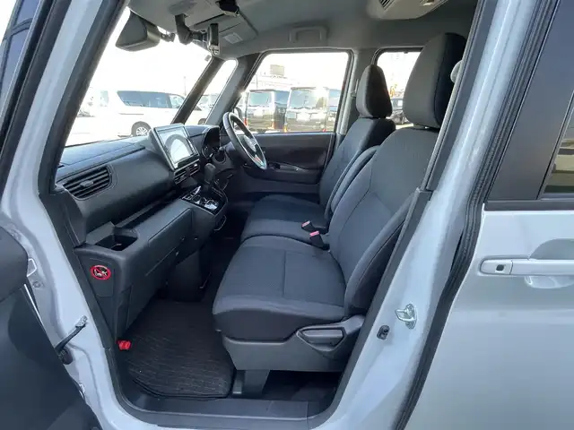 日産 ルークス ハイウェイスター X 道央・札幌 2024(令6)年 0.9万km ホワイトパール ４WD/純正ディーラーOPナビ/AM/FM/BT/フルセグ/エマージェンシーブレーキ/横滑り防止装置/レーンキープアシスト/クリアランスソナー/アラウンドビューモニター/ビルトインETC/ドライブレコーダー/デジタルインナーミラー/アイドリングストップ/片側パワースライドドア/前席シートヒーター/革巻きステアリング/ステアリングリモコン/ハンドルヒーター/プッシュスタート/スマートキー/LEDヘッドライト/オートライト/フォグランプ/電動格納ミラー/ウィンカーミラー/フロアマット