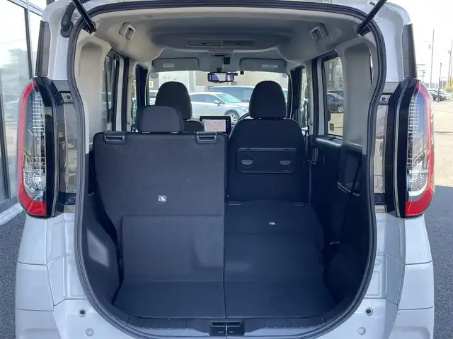 日産 ルークス ハイウェイスター X 道央・札幌 2024(令6)年 0.9万km ホワイトパール ４WD/純正ディーラーOPナビ/AM/FM/BT/フルセグ/エマージェンシーブレーキ/横滑り防止装置/レーンキープアシスト/クリアランスソナー/アラウンドビューモニター/ビルトインETC/ドライブレコーダー/デジタルインナーミラー/アイドリングストップ/片側パワースライドドア/前席シートヒーター/革巻きステアリング/ステアリングリモコン/ハンドルヒーター/プッシュスタート/スマートキー/LEDヘッドライト/オートライト/フォグランプ/電動格納ミラー/ウィンカーミラー/フロアマット
