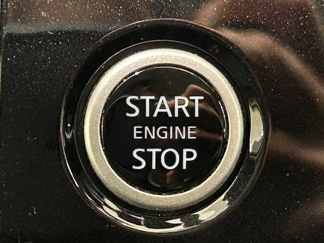 日産 セレナ X V 宮城県 2021(令3)年 5.7万km カシミヤグレージュ インテリジェントエマージェンシーブレーキ/レーンキープアシスト/ブラインドスポットモニター/クリアランスソナー/標識認識機能/純正ナビ/・フルセグTV/Bluetooth/CD/DVD/・アラウンドビューモニター/ETC/前後ドライブレコーダー/純正フリップダウンモニター/両側パワースライドドア/クルーズコントロール/アイドリングストップ/ステアリモコン/プッシュスタート/スマートキー/スペアキー/オートライト/フォグランプ/純正ドアバイザー/純正フロアマット