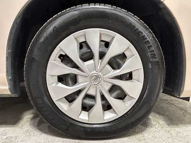 日産 セレナ X V 宮城県 2021(令3)年 5.7万km カシミヤグレージュ インテリジェントエマージェンシーブレーキ/レーンキープアシスト/ブラインドスポットモニター/クリアランスソナー/標識認識機能/純正ナビ/・フルセグTV/Bluetooth/CD/DVD/・アラウンドビューモニター/ETC/前後ドライブレコーダー/純正フリップダウンモニター/両側パワースライドドア/クルーズコントロール/アイドリングストップ/ステアリモコン/プッシュスタート/スマートキー/スペアキー/オートライト/フォグランプ/純正ドアバイザー/純正フロアマット