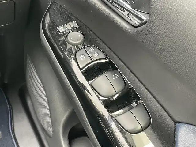 日産 セレナ オーテック スポーツスペック 千葉県 2020(令2)年 0.5万km 青Ⅱ 純正７インチナビ/フルセグ/BT/CD/USB/プロパイロット/レーダークルーズコントロール/レーンキープ/オートハイビーム/クリアランスソナー/ブラインドスポットモニター/全方位カメラ/両側パワースライドドア/セカンドシートサンシェード/ＬＥＤヘッドライト/前後コーナーセンサー/オートライト