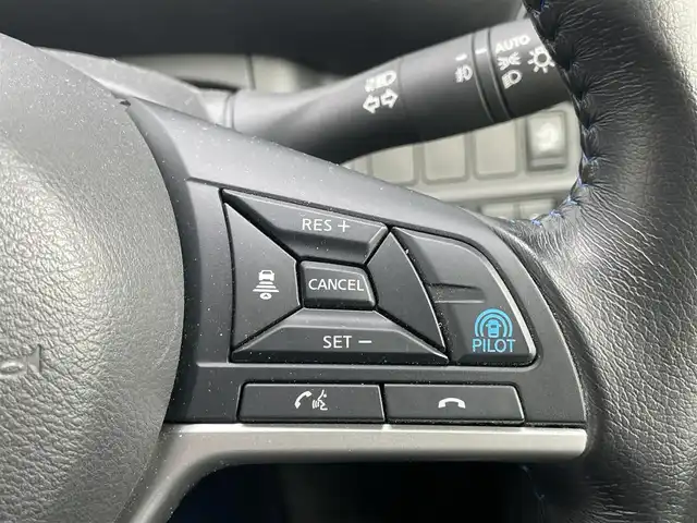 日産 セレナ オーテック スポーツスペック 千葉県 2020(令2)年 0.5万km 青Ⅱ 純正７インチナビ/フルセグ/BT/CD/USB/プロパイロット/レーダークルーズコントロール/レーンキープ/オートハイビーム/クリアランスソナー/ブラインドスポットモニター/全方位カメラ/両側パワースライドドア/セカンドシートサンシェード/ＬＥＤヘッドライト/前後コーナーセンサー/オートライト