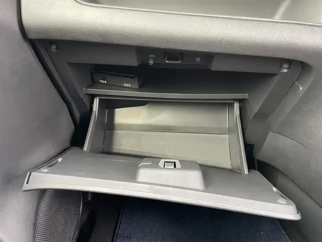 日産 セレナ オーテック スポーツスペック 千葉県 2020(令2)年 0.5万km 青Ⅱ 純正７インチナビ/フルセグ/BT/CD/USB/プロパイロット/レーダークルーズコントロール/レーンキープ/オートハイビーム/クリアランスソナー/ブラインドスポットモニター/全方位カメラ/両側パワースライドドア/セカンドシートサンシェード/ＬＥＤヘッドライト/前後コーナーセンサー/オートライト