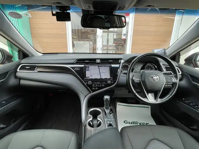 トヨタ カムリ G 宮崎県 2018(平30)年 8.4万km エモーショナルレッド ワンオーナー/パノラマムーンルーフ/純正9型ナビ/フルセグTV/バックカメラ/ビルトインETC/ドライブレコーダー/レーダークルーズコントロール/セーフティセンスP/・衝突被害軽減ブレーキ/・車線逸脱警報/・オートマチックハイビーム/LEDヘッドランプ/革巻きステアリング/ステアリングスイッチ/運転席パワーシート/モデリスタエアロ(F/S/R)/モデリスタ17インチアルミホイール/スマートキー/プッシュエンジンスタート/禁煙車