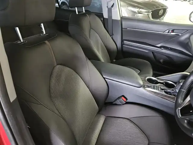 トヨタ カムリ G 宮崎県 2018(平30)年 8.4万km エモーショナルレッド ワンオーナー/パノラマムーンルーフ/純正9型ナビ/フルセグTV/バックカメラ/ビルトインETC/ドライブレコーダー/レーダークルーズコントロール/セーフティセンスP/・衝突被害軽減ブレーキ/・車線逸脱警報/・オートマチックハイビーム/LEDヘッドランプ/革巻きステアリング/ステアリングスイッチ/運転席パワーシート/モデリスタエアロ(F/S/R)/モデリスタ17インチアルミホイール/スマートキー/プッシュエンジンスタート/禁煙車