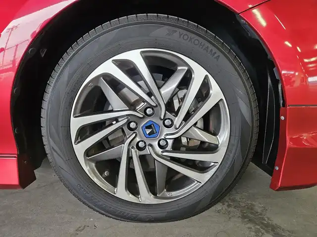 トヨタ カムリ G 宮崎県 2018(平30)年 8.4万km エモーショナルレッド ワンオーナー/パノラマムーンルーフ/純正9型ナビ/フルセグTV/バックカメラ/ビルトインETC/ドライブレコーダー/レーダークルーズコントロール/セーフティセンスP/・衝突被害軽減ブレーキ/・車線逸脱警報/・オートマチックハイビーム/LEDヘッドランプ/革巻きステアリング/ステアリングスイッチ/運転席パワーシート/モデリスタエアロ(F/S/R)/モデリスタ17インチアルミホイール/スマートキー/プッシュエンジンスタート/禁煙車