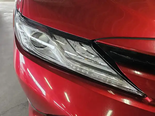 トヨタ カムリ G 宮崎県 2018(平30)年 8.4万km エモーショナルレッド ワンオーナー/パノラマムーンルーフ/純正9型ナビ/フルセグTV/バックカメラ/ビルトインETC/ドライブレコーダー/レーダークルーズコントロール/セーフティセンスP/・衝突被害軽減ブレーキ/・車線逸脱警報/・オートマチックハイビーム/LEDヘッドランプ/革巻きステアリング/ステアリングスイッチ/運転席パワーシート/モデリスタエアロ(F/S/R)/モデリスタ17インチアルミホイール/スマートキー/プッシュエンジンスタート/禁煙車