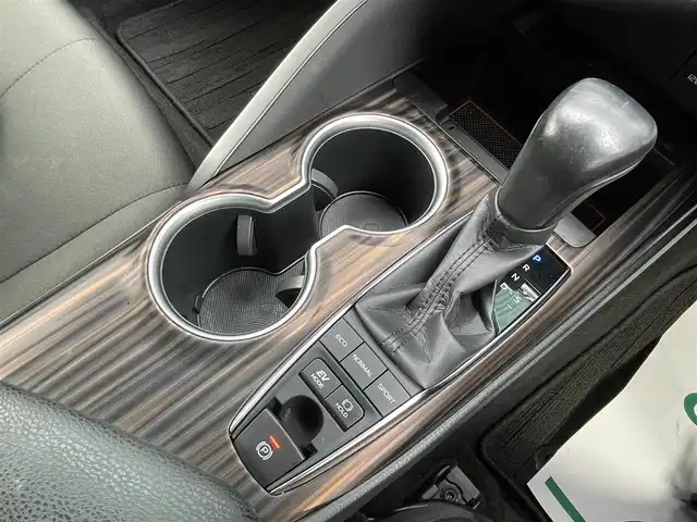 トヨタ カムリ G 宮崎県 2018(平30)年 8.4万km エモーショナルレッド ワンオーナー/パノラマムーンルーフ/純正9型ナビ/フルセグTV/バックカメラ/ビルトインETC/ドライブレコーダー/レーダークルーズコントロール/セーフティセンスP/・衝突被害軽減ブレーキ/・車線逸脱警報/・オートマチックハイビーム/LEDヘッドランプ/革巻きステアリング/ステアリングスイッチ/運転席パワーシート/モデリスタエアロ(F/S/R)/モデリスタ17インチアルミホイール/スマートキー/プッシュエンジンスタート/禁煙車