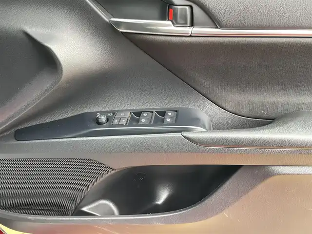 トヨタ カムリ G 宮崎県 2018(平30)年 8.4万km エモーショナルレッド ワンオーナー/パノラマムーンルーフ/純正9型ナビ/フルセグTV/バックカメラ/ビルトインETC/ドライブレコーダー/レーダークルーズコントロール/セーフティセンスP/・衝突被害軽減ブレーキ/・車線逸脱警報/・オートマチックハイビーム/LEDヘッドランプ/革巻きステアリング/ステアリングスイッチ/運転席パワーシート/モデリスタエアロ(F/S/R)/モデリスタ17インチアルミホイール/スマートキー/プッシュエンジンスタート/禁煙車