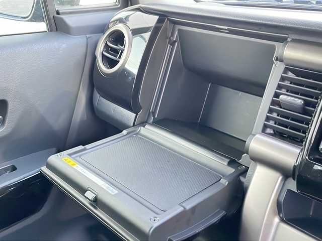 スズキ ハスラー J ブラックインテリアパッケージ 山口県 2019(平31)年 8万km クールカーキパールメタリック/ホワイト2トーンルーフ 純正オーディオ　【PVH-9300DVSZS】/・AM/FM/・Bluetooth接続/バックカメラ/ビルトインETC/衝突軽減システム/レーンキープアシスト/横滑り防止装置/アイドリングストップ/ハーフレザーシート/シートヒーター/USB入力端子/スマートキー/プッシュスタート/スペアキー1本/純正フロアマット/純正15インチアルミホイール/ドアバイザー/ウィンカーミラー/取扱説明書/保証書