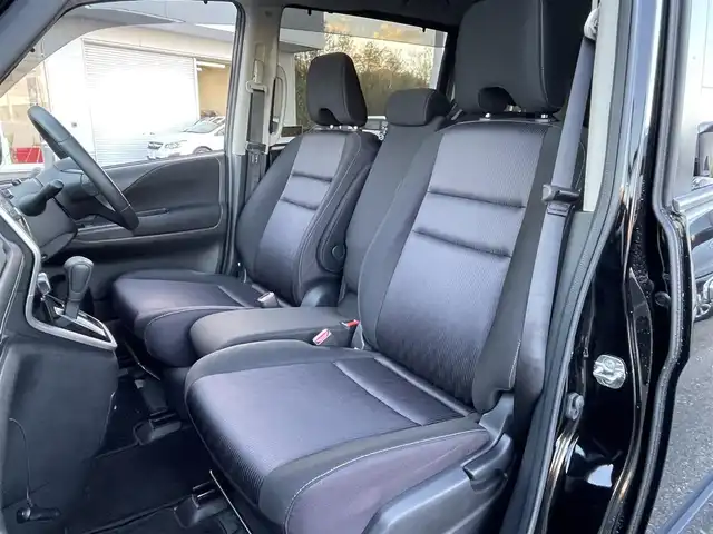 日産 セレナ ハイウェイスターVセレクションⅡ 青森県 2018(平30)年 8.1万km ダイヤモンドブラック 4WD/純正ナビ/フルセグTV/CD/DVD/BT/フリップダウンモニター/ドライブレコーダー/デジタルインナーミラー/ETC/ハンズフリー/エマージェンシーブレーキ/クリアランスソナー/スマートキー×２