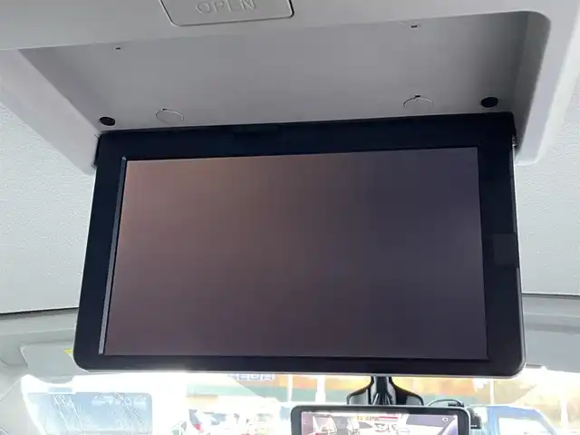 日産 セレナ ハイウェイスターVセレクションⅡ 青森県 2018(平30)年 8.1万km ダイヤモンドブラック 4WD/純正ナビ/フルセグTV/CD/DVD/BT/フリップダウンモニター/ドライブレコーダー/デジタルインナーミラー/ETC/ハンズフリー/エマージェンシーブレーキ/クリアランスソナー/スマートキー×２