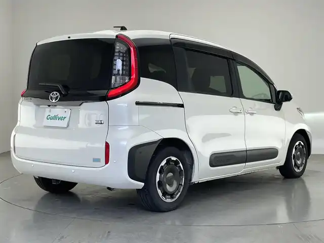 トヨタ シエンタ ハイブリッド Z 愛知県 2023(令5)年 3.1万km ホワイトパールクリスタルシャイン 純１０．５型ＤＡ　トヨタチームメイト　パーキングアシスト　ＢＳＭ　ＡＣ１００Ｖ　全方位カメラ　追従クルコン　フルセグ　ＥＴＣ２．０　セーフティセンス　ステアリングヒーター　シートヒーター　ＬＥＤ　禁煙　コーナーセンサー　フォグランプ　RCTA　ICS ミラキャスト　両側パワスラ　社外フロアマット　USB　Bluetooth　衝突軽減　プッシュスタート　スマートキー　リアサーキュレーター
