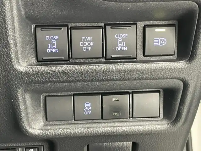 トヨタ シエンタ ハイブリッド Z 愛知県 2023(令5)年 3.1万km ホワイトパールクリスタルシャイン 純１０．５型ＤＡ　トヨタチームメイト　パーキングアシスト　ＢＳＭ　ＡＣ１００Ｖ　全方位カメラ　追従クルコン　フルセグ　ＥＴＣ２．０　セーフティセンス　ステアリングヒーター　シートヒーター　ＬＥＤ　禁煙　コーナーセンサー　フォグランプ　RCTA　ICS ミラキャスト　両側パワスラ　社外フロアマット　USB　Bluetooth　衝突軽減　プッシュスタート　スマートキー　リアサーキュレーター