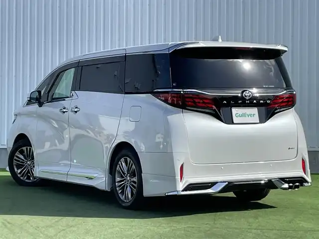 トヨタ アルファードハイブリット Z 香川県 2023(令5)年 3.1万km プラチナホワイトパールマイカ メーカーナビ/１３．２型後席モニター/全方位カメラ/チームメイト/モデリスタエアロ　　/独立ムーンルーフ　/トヨタセーフティセンス　/パワーバックドア　/両側パワースライドドア　/黒革シート/前席シートオプション/・シートヒーター/・エアシート/・パワーシート/運転席メモリ付きシート/デジタルインナーミラー/BSM　/ＨＵＤ　/ＬＥＤヘッドライト/オートライト/オートハイビーム　/ワイヤレス充電　/ビルトインＥＴＣ2.0/前後ドライブレコーダー