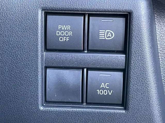 トヨタ アルファードハイブリット Z 香川県 2023(令5)年 3.1万km プラチナホワイトパールマイカ メーカーナビ/１３．２型後席モニター/全方位カメラ/チームメイト/モデリスタエアロ　　/独立ムーンルーフ　/トヨタセーフティセンス　/パワーバックドア　/両側パワースライドドア　/黒革シート/前席シートオプション/・シートヒーター/・エアシート/・パワーシート/運転席メモリ付きシート/デジタルインナーミラー/BSM　/ＨＵＤ　/ＬＥＤヘッドライト/オートライト/オートハイビーム　/ワイヤレス充電　/ビルトインＥＴＣ2.0/前後ドライブレコーダー