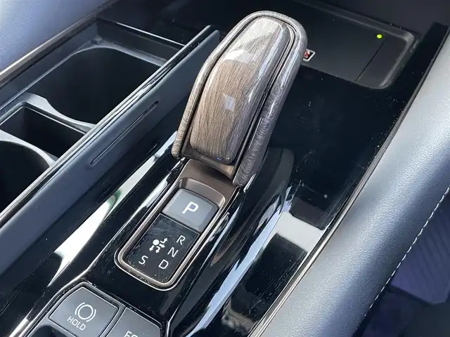 トヨタ アルファードハイブリット Z 香川県 2023(令5)年 3.1万km プラチナホワイトパールマイカ メーカーナビ/１３．２型後席モニター/全方位カメラ/チームメイト/モデリスタエアロ　　/独立ムーンルーフ　/トヨタセーフティセンス　/パワーバックドア　/両側パワースライドドア　/黒革シート/前席シートオプション/・シートヒーター/・エアシート/・パワーシート/運転席メモリ付きシート/デジタルインナーミラー/BSM　/ＨＵＤ　/ＬＥＤヘッドライト/オートライト/オートハイビーム　/ワイヤレス充電　/ビルトインＥＴＣ2.0/前後ドライブレコーダー