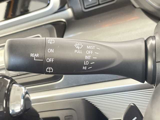 スズキ スペーシア ギア HYBRID XZターボ 愛知県 2019(令1)年 2.8万km アクティブイエロー/ガンメタリック2トーン SDナビ/全方位カメラ/両側パワースライドドア/シートヒーター/バックカメラ/コーナーセンサー/ヘッドアップディスプレイ/ルーフレール/LEDヘッドライト/パドルシフト/オートマチックハイビーム/ETC/衝突軽減システム/フルセグ/CD DVD/Bluetooth/ステアリングスイッチ/スマートキー/プッシュスタート