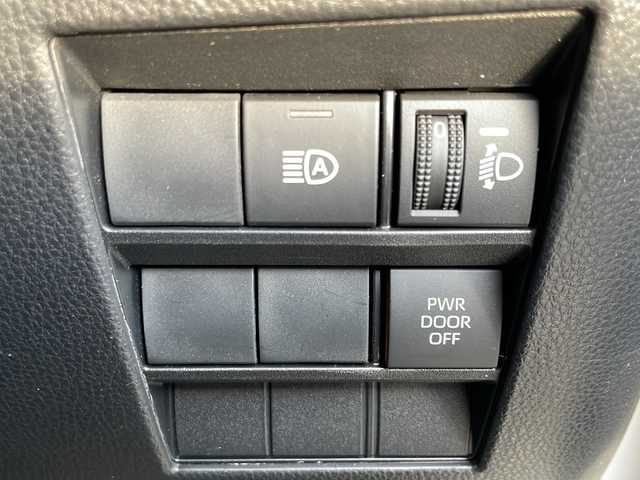 トヨタ ヴォクシー S－G 岩手県 2023(令5)年 3.1万km ホワイトパールクリスタルシャイン トヨタセーフティセンス　１０．５型ナビ　バックＣ　ＡｐｐｌｅＣａｒＰｌａｙ　ＡｎｄｒｏｉｄＡｕｔｏ　ＵＳＢ接続　フルセグ　ＥＴＣ２．０　両側パワースライドドア　純正１６インチＡＷ　ＬＥＤオートライト