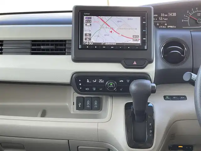 ホンダ Ｎ ＢＯＸ G EX ホンダセンシング 山梨県 2020(令2)年 10万km ブリリアントスポーティブルーメタリック2トーン (株)IDOMが運営する【じしゃロン甲府店】の自社ローン専用車両になります。こちらは現金またはオートローンご利用時の価格です。自社ローンご希望の方は別途その旨お申付け下さい/Honda SENSING/スマートキー/左側パワースライドドア/レーダークルーズコントロール/ステアリングオーディオコントロール/純正Ｇａｔｈｅｒｓナビ/ＣＤ・ｉｐｏｄ・ＵＳＢ・ＢＴオーディオ接続可能/バックカメラ/ビルトインＥＴＣ/LEDオートライト/Ｄ・Ｎ席シートヒーター　/助手席スーパースライドシート/プラズマクラスター技術搭載フルオート・エアコンディショナー/保証書・取説書