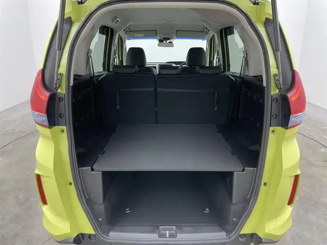 ホンダ フリード＋ ハイブリット EX 岡山県 2016(平28)年 3.2万km シトロンドロップ 純正ナビ(VXM-175VFi)/(Bluetooth/CD/DVD/フルセグTV)/両側電動スライド/バックカメラ/ハーフレザー/コーナーセンサー(前後)/シートヒーター(運転席・助手席)/LEDヘッドライト/レーダークルーズコントロール/スマートキー(1本)/ビルトインETC/社外ドライブレコーダー(前)/禁煙車/レーンアシスト/純正15インチアルミホイール/純正フロアマット