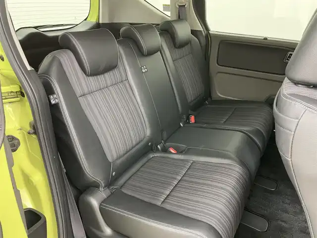 ホンダ フリード＋ ハイブリット EX 岡山県 2016(平28)年 3.2万km シトロンドロップ 純正ナビ(VXM-175VFi)/(Bluetooth/CD/DVD/フルセグTV)/両側電動スライド/バックカメラ/ハーフレザー/コーナーセンサー(前後)/シートヒーター(運転席・助手席)/LEDヘッドライト/レーダークルーズコントロール/スマートキー(1本)/ビルトインETC/社外ドライブレコーダー(前)/禁煙車/レーンアシスト/純正15インチアルミホイール/純正フロアマット