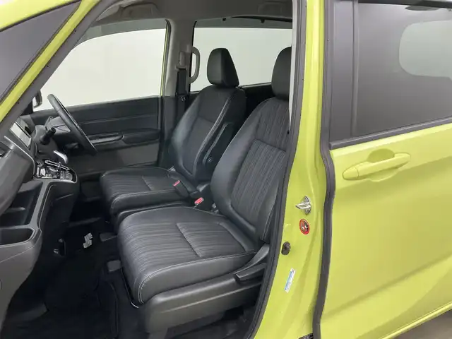 ホンダ フリード＋ ハイブリット EX 岡山県 2016(平28)年 3.2万km シトロンドロップ 純正ナビ(VXM-175VFi)/(Bluetooth/CD/DVD/フルセグTV)/両側電動スライド/バックカメラ/ハーフレザー/コーナーセンサー(前後)/シートヒーター(運転席・助手席)/LEDヘッドライト/レーダークルーズコントロール/スマートキー(1本)/ビルトインETC/社外ドライブレコーダー(前)/禁煙車/レーンアシスト/純正15インチアルミホイール/純正フロアマット