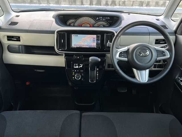 ダイハツ ムーヴ キャンバス G ブラックインテリア リミテッド SAⅢ 山口県 2019(令1)年 4.4万km ブラックマイカメタリック ダイハツ純正ナビ【NMZK-W70D】/・フルセグテレビ/・Bluetooth機能/・CD/DVD再生/・AM/FMラジオ/両側パワースライドドア/全方位カメラ/AFS/プッシュスタート/スマートキー/純正LEDヘッドライト/オートライト/フォグライト/ドアバイザー/純正フロアマット/スマートアシストIII/・衝突回避支援ブレーキ機能/・衝突警報機能/・ふらつき警報/・コーナーセンサー