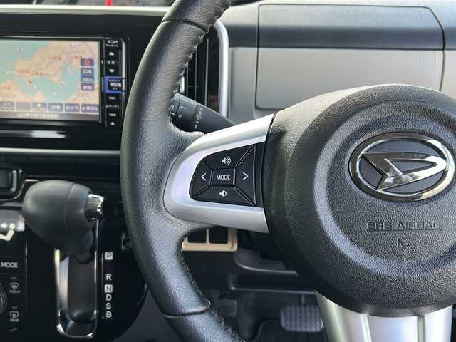 ダイハツ ムーヴ キャンバス G ブラックインテリア リミテッド SAⅢ 山口県 2019(令1)年 4.4万km ブラックマイカメタリック ダイハツ純正ナビ【NMZK-W70D】/・フルセグテレビ/・Bluetooth機能/・CD/DVD再生/・AM/FMラジオ/両側パワースライドドア/全方位カメラ/AFS/プッシュスタート/スマートキー/純正LEDヘッドライト/オートライト/フォグライト/ドアバイザー/純正フロアマット/スマートアシストIII/・衝突回避支援ブレーキ機能/・衝突警報機能/・ふらつき警報/・コーナーセンサー