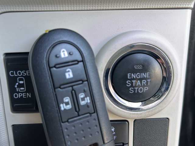 ダイハツ ムーヴ キャンバス G ブラックインテリア リミテッド SAⅢ 山口県 2019(令1)年 4.4万km ブラックマイカメタリック ダイハツ純正ナビ【NMZK-W70D】/・フルセグテレビ/・Bluetooth機能/・CD/DVD再生/・AM/FMラジオ/両側パワースライドドア/全方位カメラ/AFS/プッシュスタート/スマートキー/純正LEDヘッドライト/オートライト/フォグライト/ドアバイザー/純正フロアマット/スマートアシストIII/・衝突回避支援ブレーキ機能/・衝突警報機能/・ふらつき警報/・コーナーセンサー