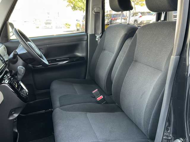 ダイハツ ムーヴ キャンバス G ブラックインテリア リミテッド SAⅢ 山口県 2019(令1)年 4.4万km ブラックマイカメタリック ダイハツ純正ナビ【NMZK-W70D】/・フルセグテレビ/・Bluetooth機能/・CD/DVD再生/・AM/FMラジオ/両側パワースライドドア/全方位カメラ/AFS/プッシュスタート/スマートキー/純正LEDヘッドライト/オートライト/フォグライト/ドアバイザー/純正フロアマット/スマートアシストIII/・衝突回避支援ブレーキ機能/・衝突警報機能/・ふらつき警報/・コーナーセンサー