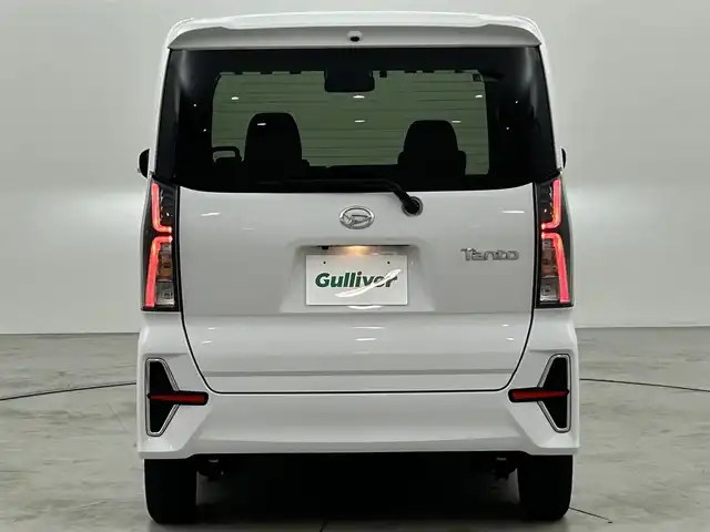ダイハツ タント カスタム X 福岡県 2021(令3)年 4.9万km シャイニングホワイトパール 純正ナビ（フルセグＴＶ）　/バックカメラ　/ＥＴＣ　/コーナーセンサー　/衝突軽減ブレーキ　/横滑り防止装置　/アイドリングストップ　/両側電動スライドドア　/シートヒーター　/ハーフレザー　/純正１４インチＡＷ　/ＬＥＤ