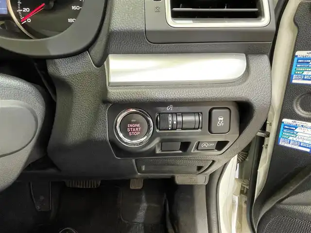スバル インプレッサ スポーツ 1．6i－L 道東・釧路十勝 2015(平27)年 7.2万km クリスタルホワイトP ４WD/パドルシフト/横滑り防止装置/アイドリングストップ/オートエアコン/社外ナビ/（CD/DVD/フルセグ/USB/Bluetooth）/バックカメラ/ETC/ドライブレコーダー/HIDヘッドランプ/フォグランプ/ドアバイザー/社外15インチスチールホイール/純正フロアマット