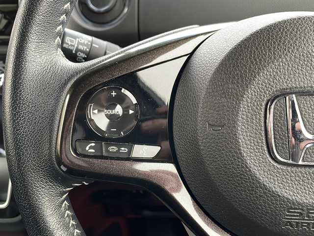 ホンダ Ｎ ＢＯＸ カスタム G EX ターボ ホンダセンシング 道北・旭川 2017(平29)年 8.2万km プレミアムホワイトパールⅡ 4WD/純正SDナビ/ CD/DVD/SD/MSV/USB/BT/フルセグ/バックカメラ/衝突軽減ブレーキ/レーンキープ /レーダークルーズコントロール/パドルシフト/両側パワースライドドア/シートヒーター /ハーフレザー/ビルトインETC/ミラーヒーター /オートライト/LEDヘッドライト/フォグライト/オートリトラミラー /USBポート/サンシェード/純正フロアマット/レオニス15インチアルミホイール/無限グリル