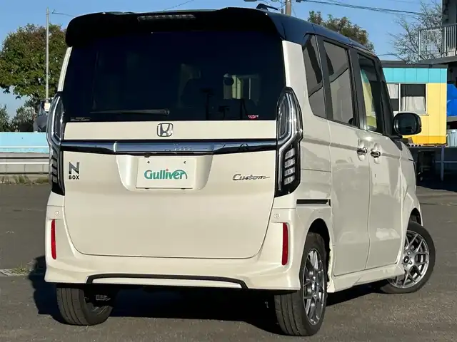 ホンダ Ｎ ＢＯＸ カスタム G EX ターボ ホンダセンシング 道央・札幌 2017(平29)年 8.2万km プレミアムホワイトパールⅡ ４WD/純正ディーラーOPナビ/CD/DVD/BT/フルセグ/ホンダセンシング/衝突被害軽減ブレーキ/横滑り防止装置/アダプティブクルーズコントロール/レーンキープアシスト/リアコーナーセンサー/バックカメラ/ビルトインETC/ECONモード/両側パワースライドドア/前席シートヒーター/ハーフレザーシート/ステアリングリモコン/パドルシフト/プッシュスタート/スマートキー/純正リモートスタート/LEDヘッドライト/オートライト/オートハイビーム/フォグランプ/電動格納ミラー/ヒーテッドドアミラー/ウィンカーミラー/純正フロアマット